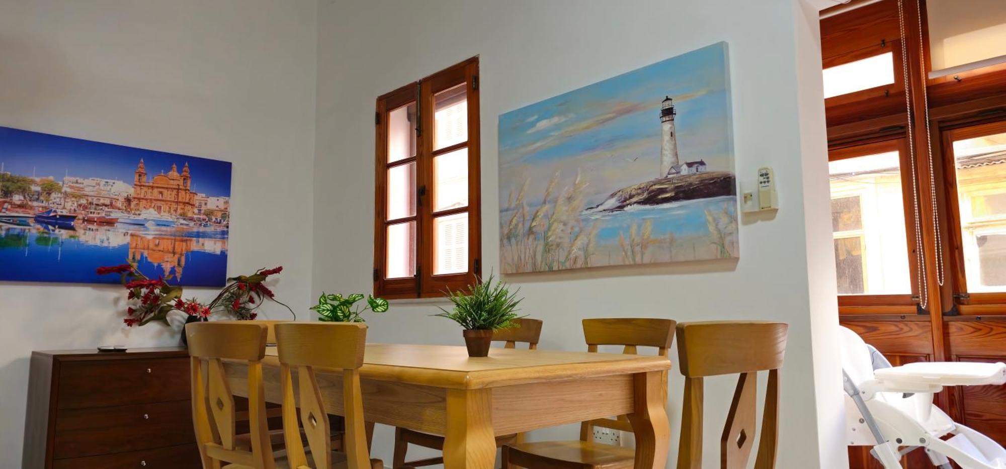3 Floors Villa On Promenade 4 Bedrooms 3 Bathrooms Sliema Exteriör bild